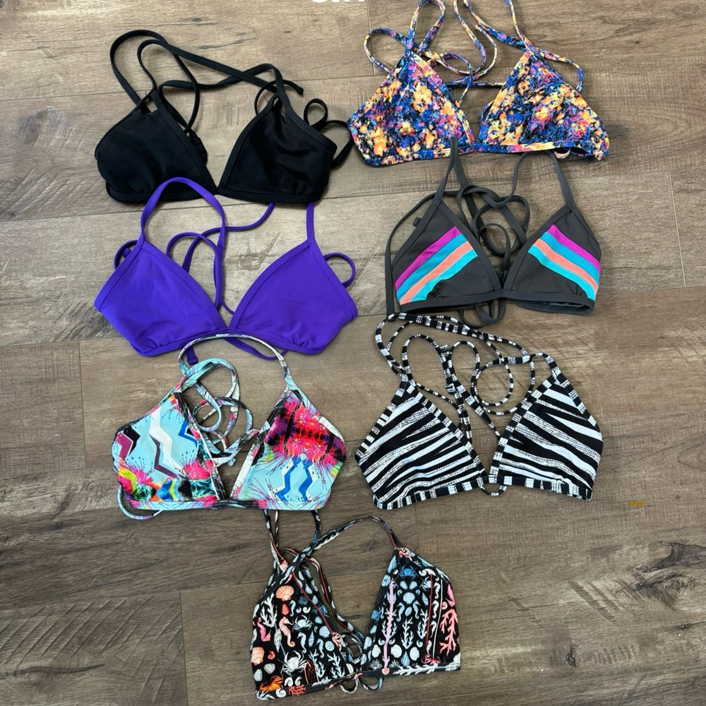 Jolyn Clothing Multicolor Bikini Top
